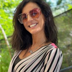 New - 💯 Original Tom Ford Square Sunglasses TF901 Toby-02 28T Gold 60mm FT0901